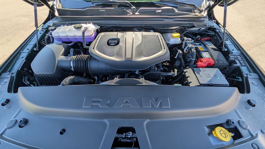 Thumbnail: 2026 RAM 1500 - 9