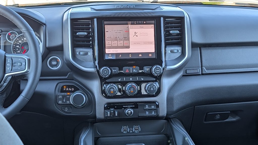 Thumbnail: 2026 RAM 1500 - 16