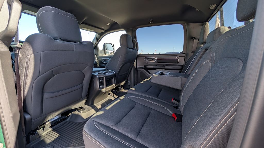 Thumbnail: 2026 RAM 1500 - 13