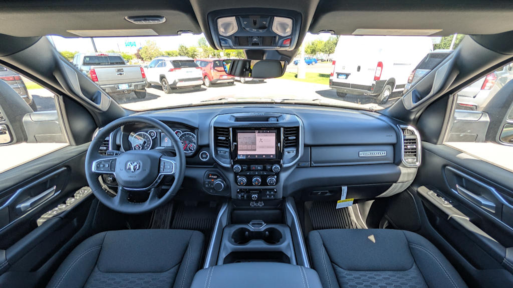 Thumbnail: 2026 RAM 1500 - 10