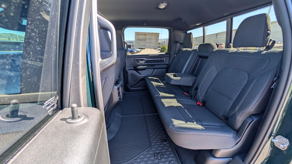 Thumbnail: 2026 RAM 1500 - 20