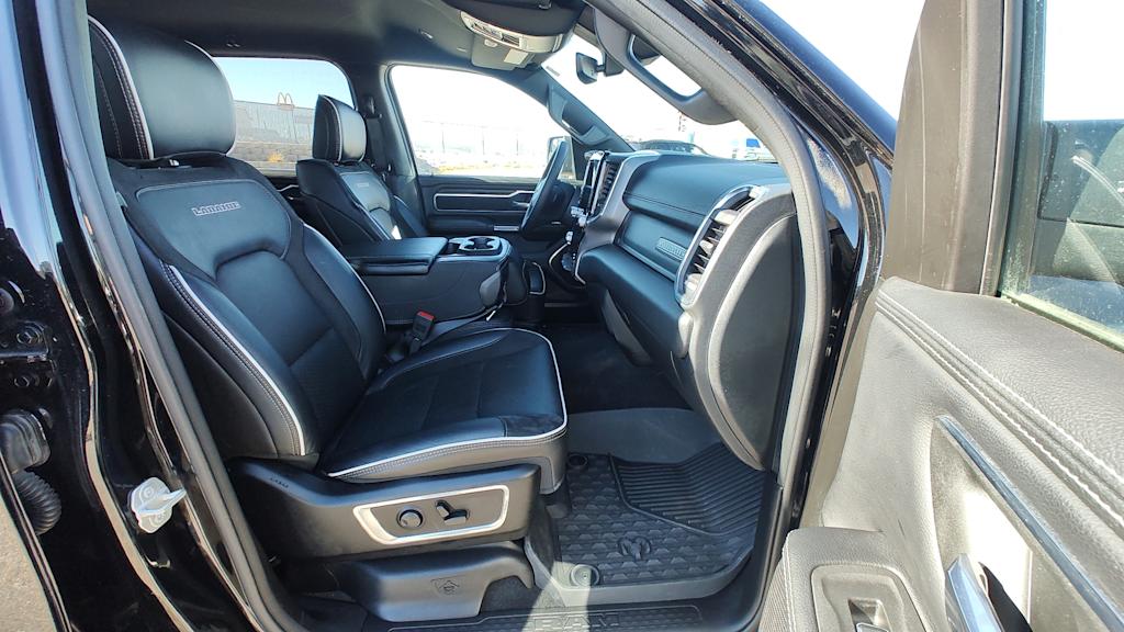 Thumbnail: 2025 RAM 1500 - 21