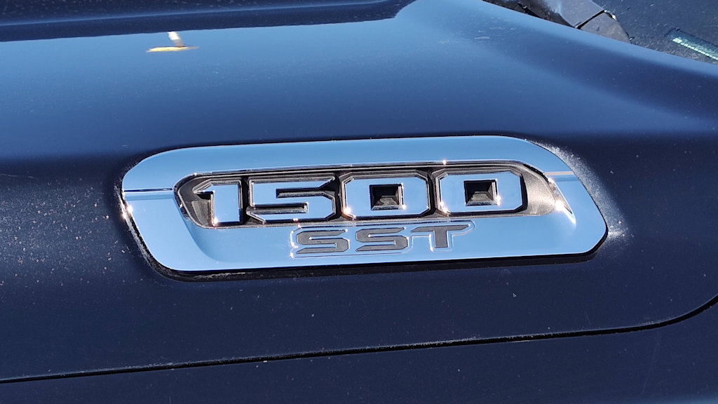 Thumbnail: 2025 RAM 1500 - 7