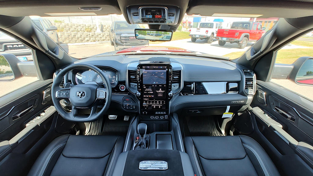 Thumbnail: 2026 RAM 1500 - 9