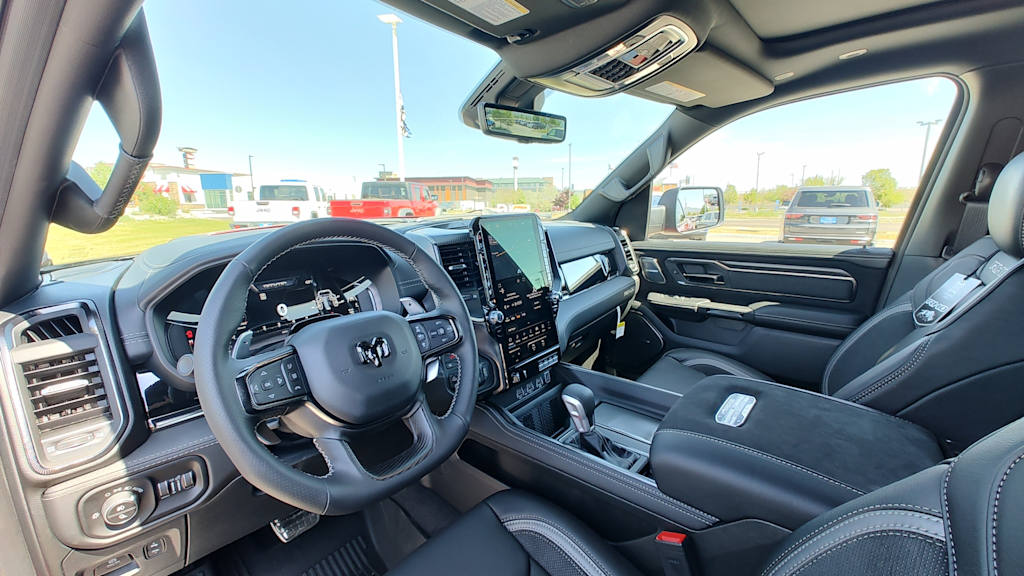 Thumbnail: 2026 RAM 1500 - 2