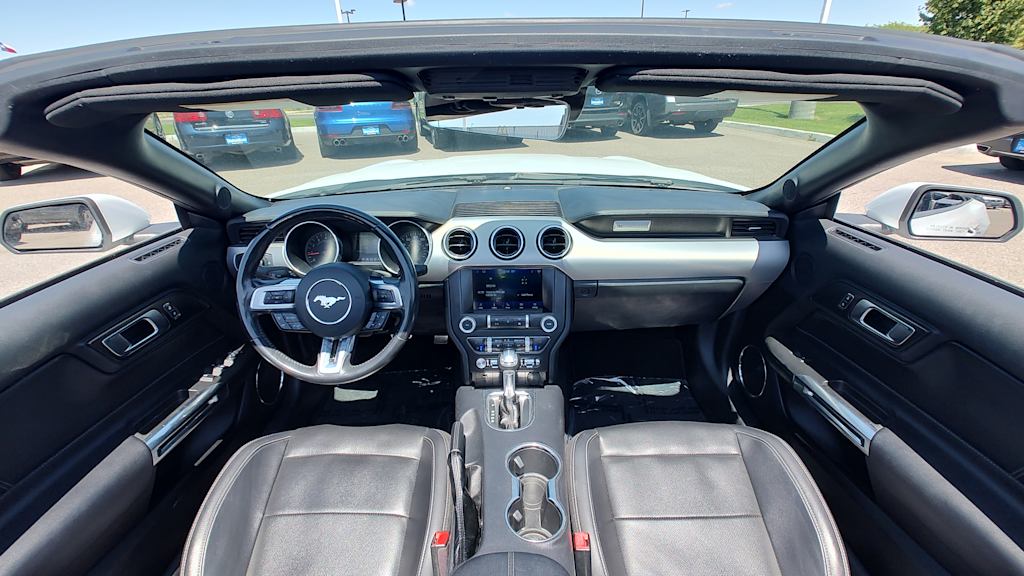 Thumbnail: 2022 Ford Mustang - 10