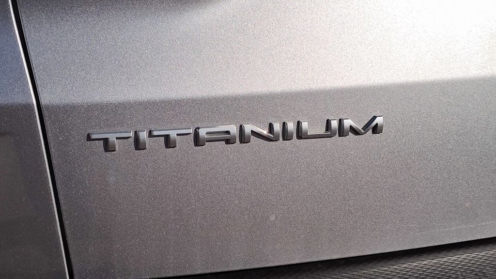 Thumbnail: 2022 Ford Escape - 23