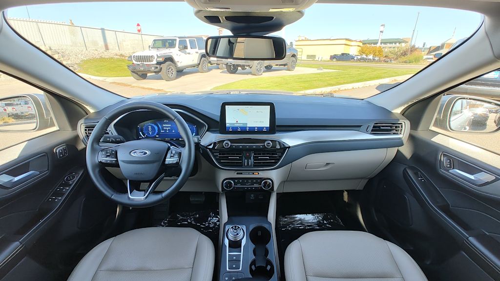 Thumbnail: 2022 Ford Escape - 10