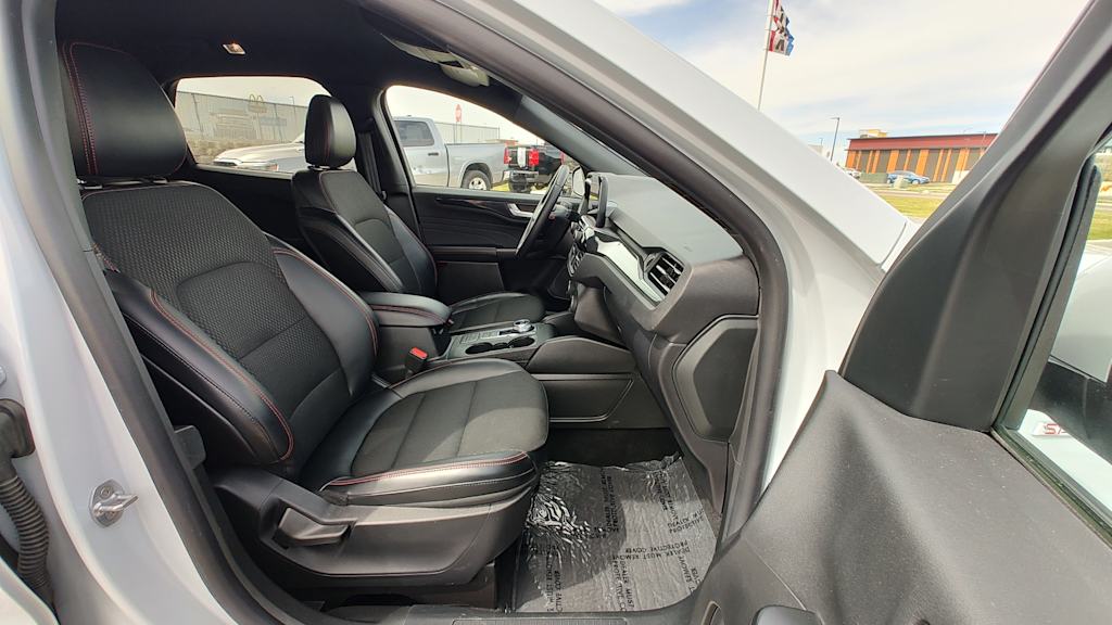 Thumbnail: 2025 Ford Escape - 12