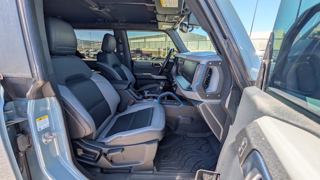 Thumbnail: 2023 Ford Bronco - 20