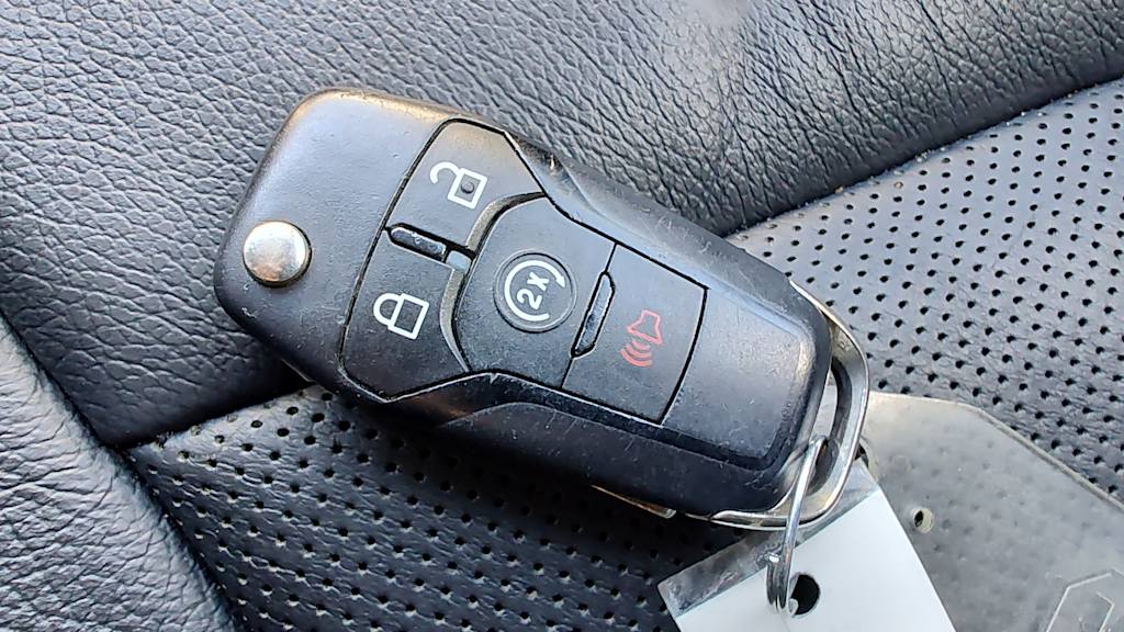 Thumbnail: 2020 Ford F-350 - 22