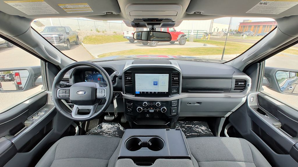 Thumbnail: 2025 Ford F-150 - 9