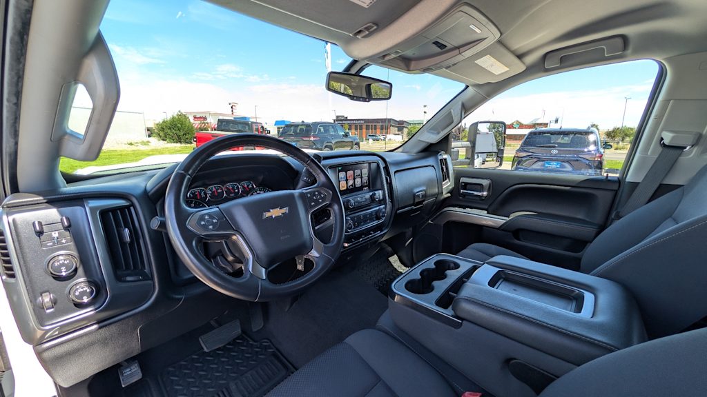 Thumbnail: 2019 Chevrolet Silverado 2500 - 2
