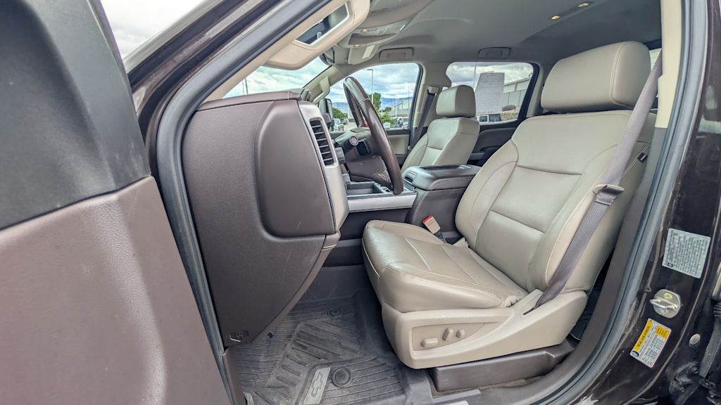 Thumbnail: 2018 Chevrolet Silverado 3500 - 11