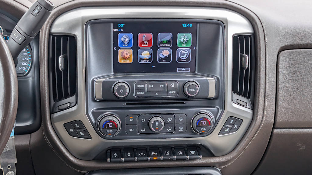 Thumbnail: 2018 Chevrolet Silverado 3500 - 14