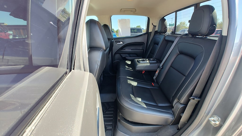 Thumbnail: 2019 Chevrolet Colorado - 21
