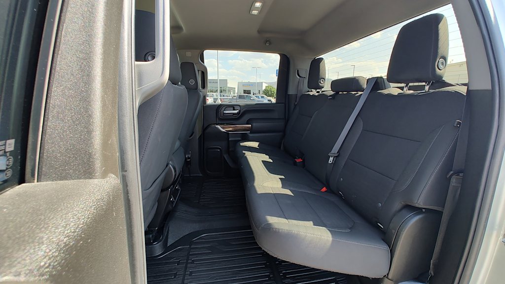 Thumbnail: 2022 GMC Sierra 2500 - 21