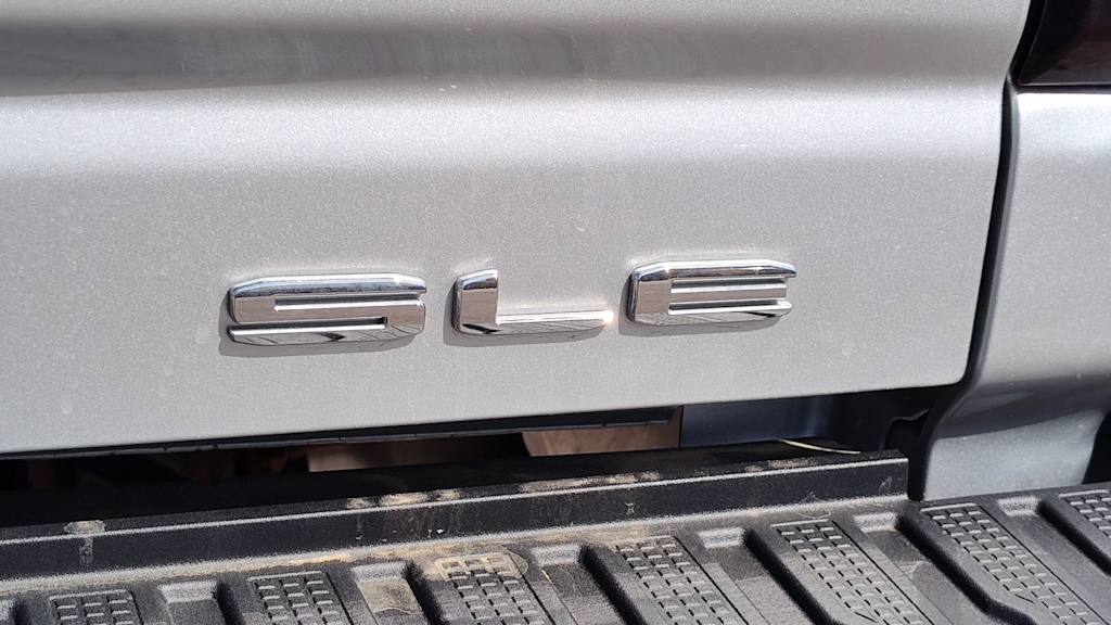 Thumbnail: 2022 GMC Sierra 2500 - 25