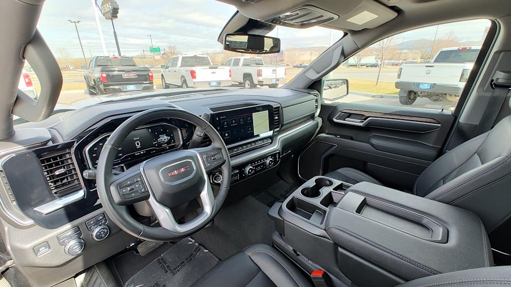 Thumbnail: 2025 GMC Sierra 1500 - 2