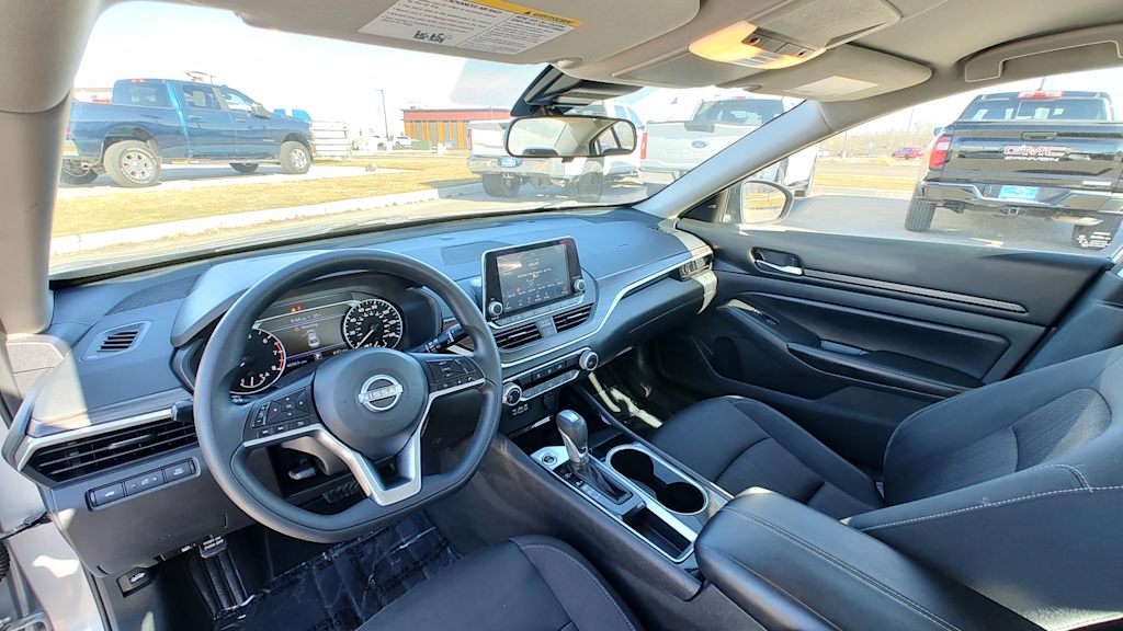 Thumbnail: 2024 Nissan Altima - 2