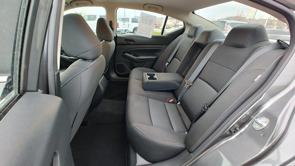 Thumbnail: 2023 Nissan Altima - 21