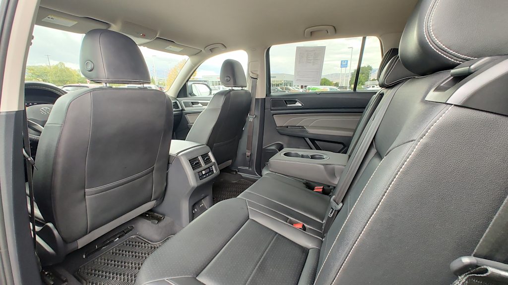 Thumbnail: 2023 Volkswagen Atlas - 13