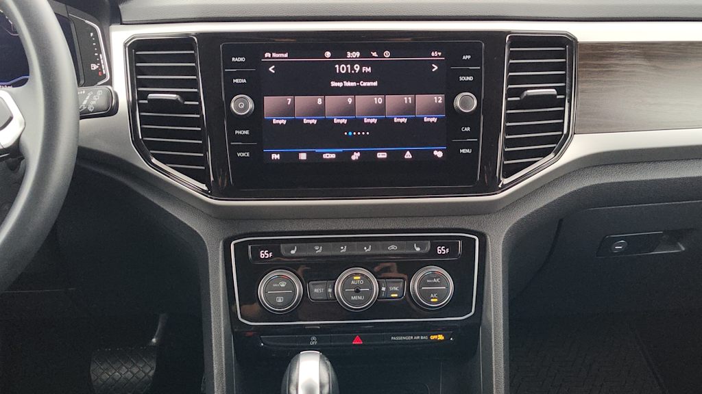 Thumbnail: 2023 Volkswagen Atlas - 15