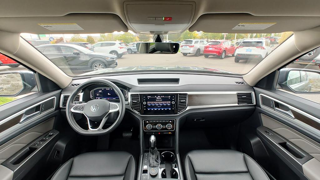 Thumbnail: 2023 Volkswagen Atlas - 10