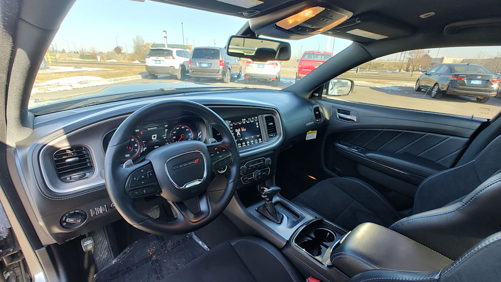 2022 Dodge Charger GT 2