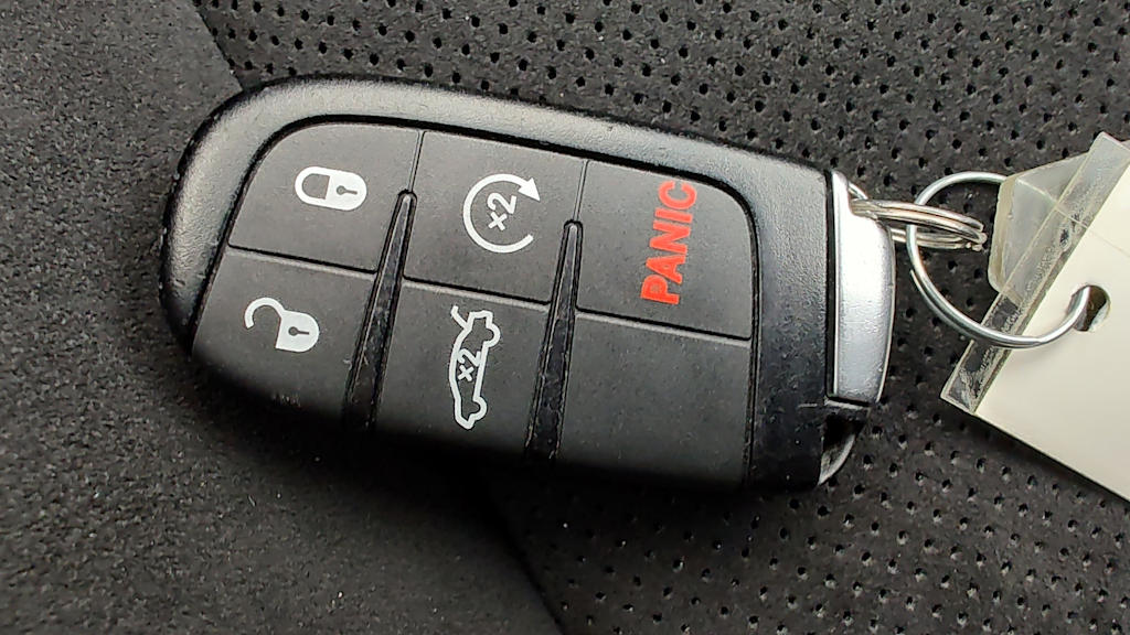 Thumbnail: 2022 Dodge Challenger - 18