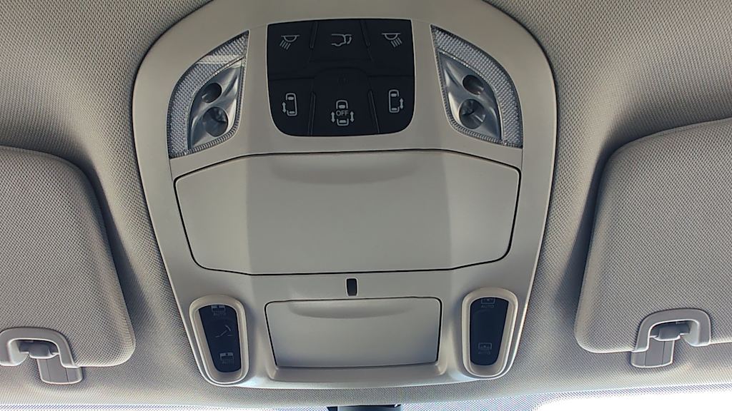 Thumbnail: 2024 Chrysler Pacifica - 21