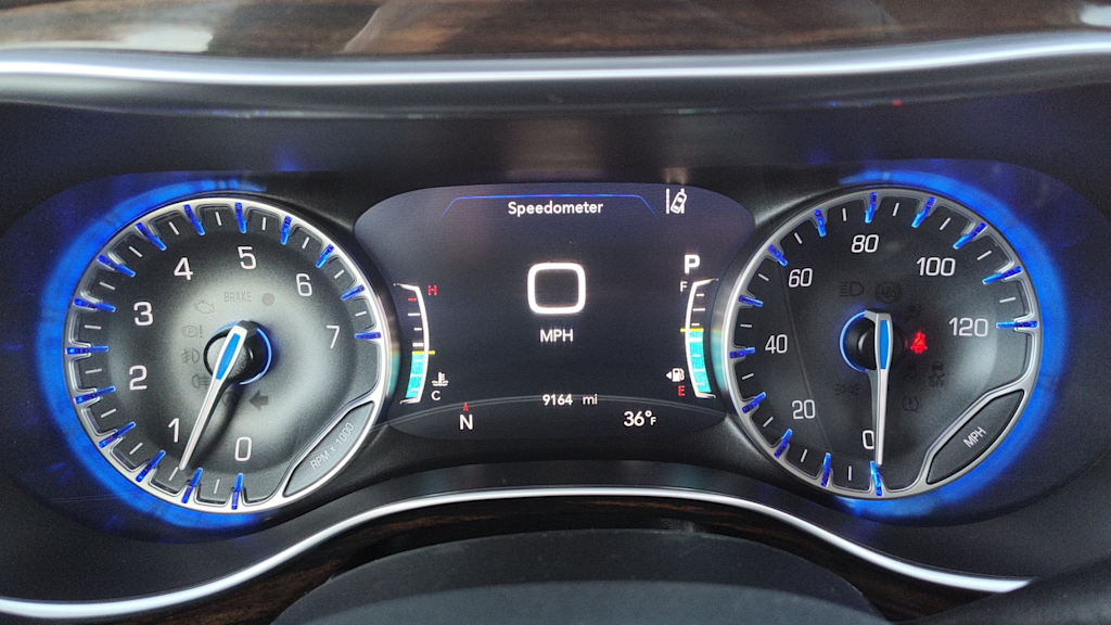 Thumbnail: 2024 Chrysler Pacifica - 17