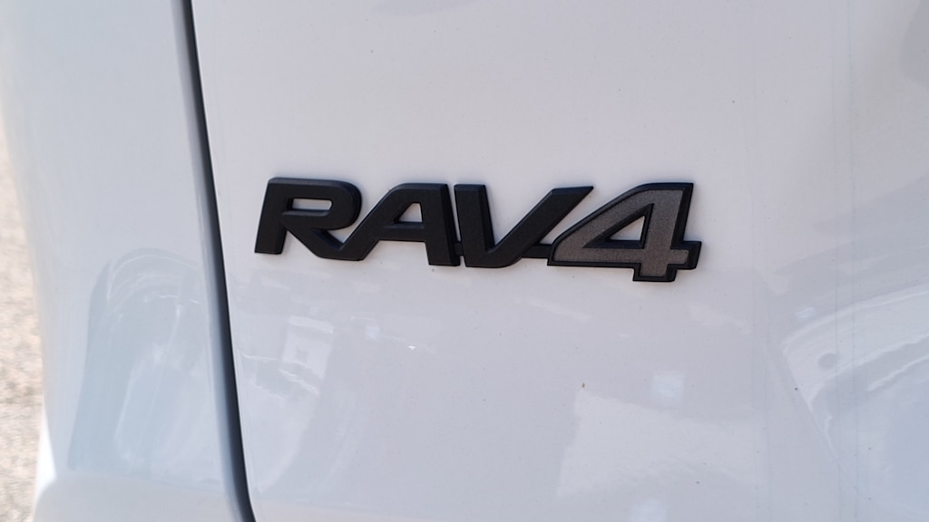 Thumbnail: 2024 Toyota RAV4 - 6