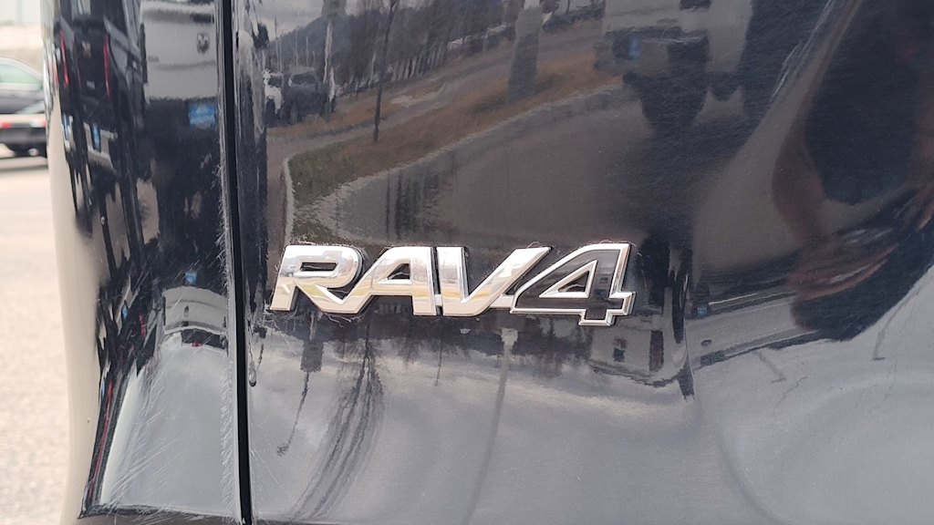 Thumbnail: 2024 Toyota RAV4 - 7