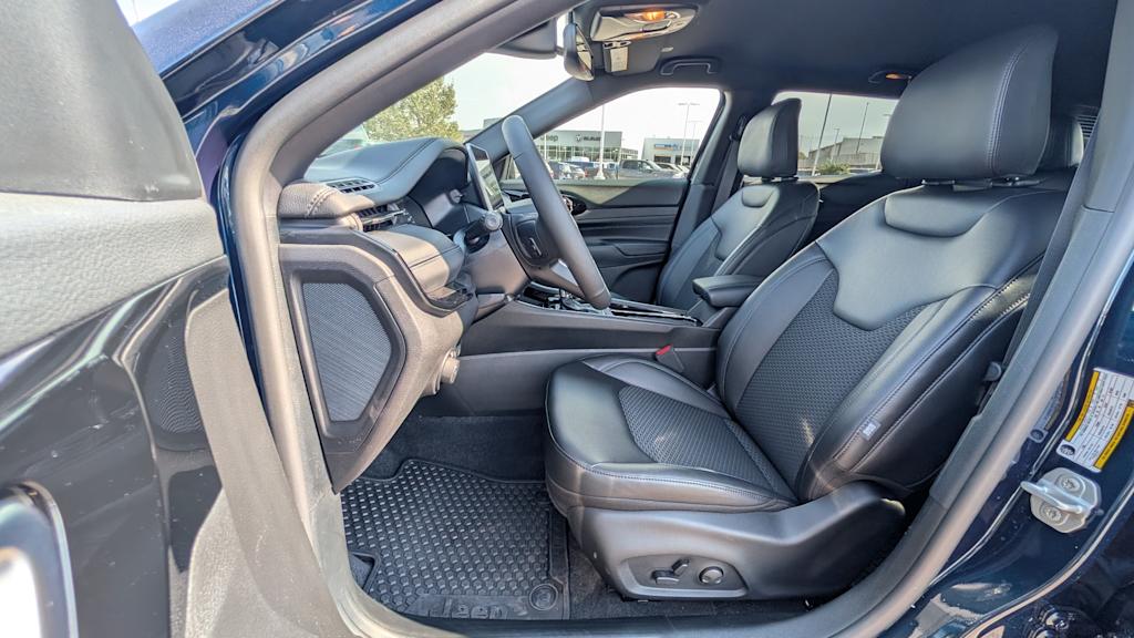Thumbnail: 2026 Jeep Compass - 11