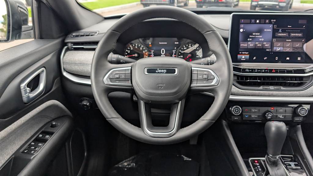 Thumbnail: 2024 Jeep Compass - 14