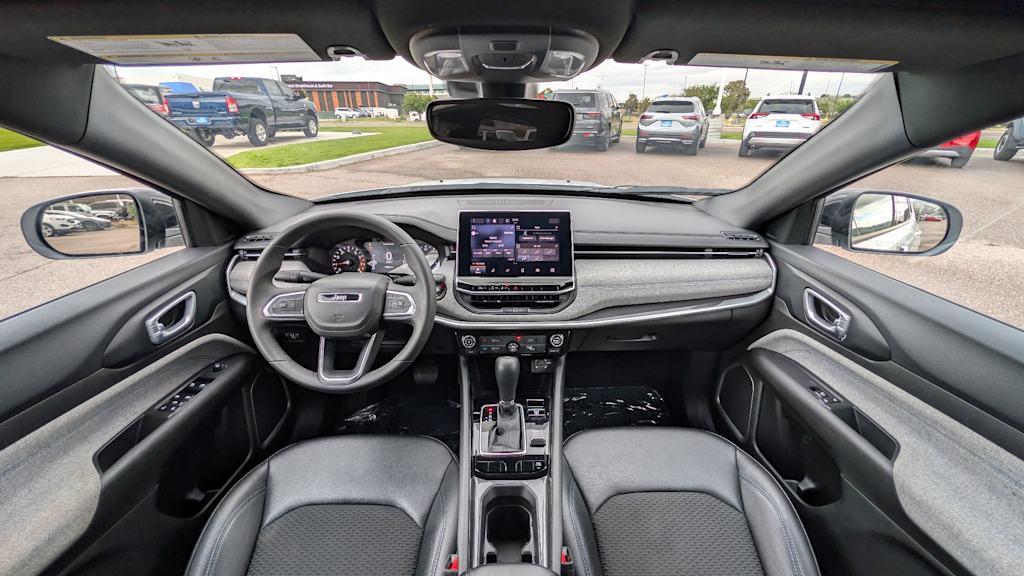 Thumbnail: 2024 Jeep Compass - 10
