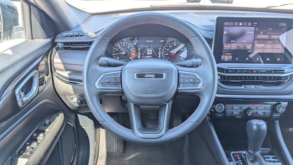 Thumbnail: 2024 Jeep Compass - 14