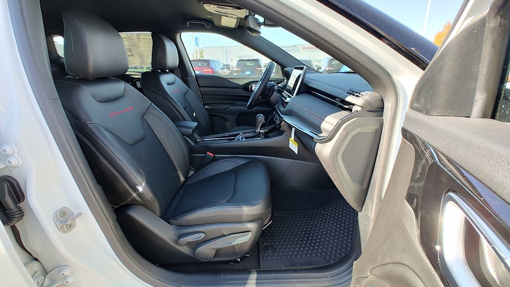 Thumbnail: 2026 Jeep Compass - 12