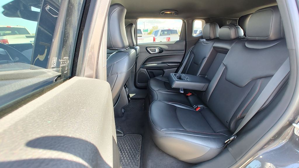 Thumbnail: 2024 Jeep Compass - 21