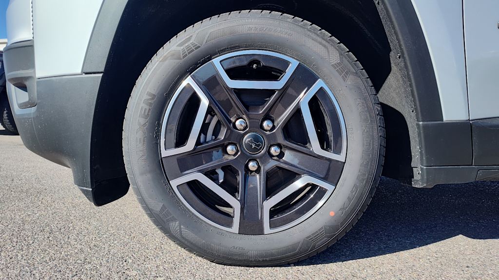 Thumbnail: 2026 Jeep Cherokee - 8