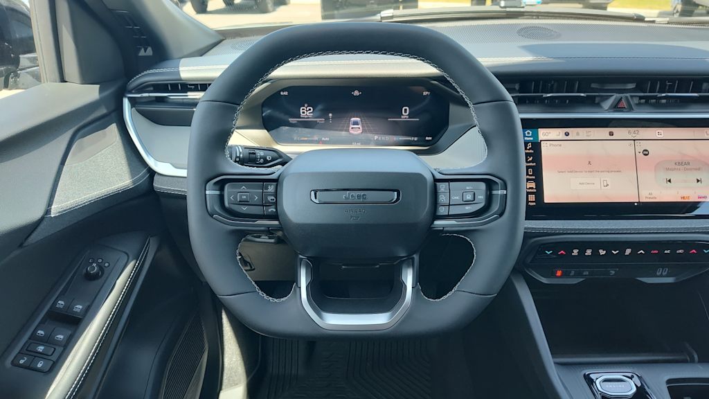 Thumbnail: 2026 Jeep Cherokee - 14