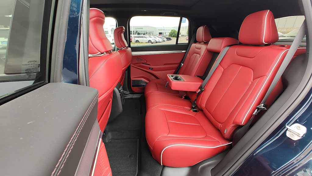 Thumbnail: 2025 Jeep Wagoneer S - 19