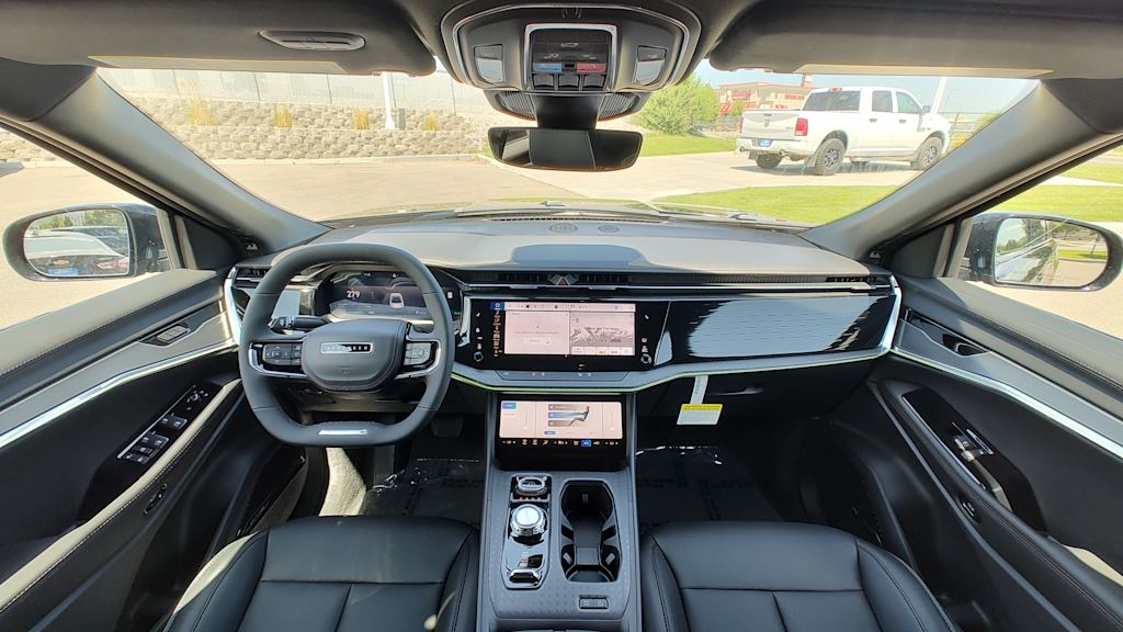 Thumbnail: 2025 Jeep Wagoneer S - 10