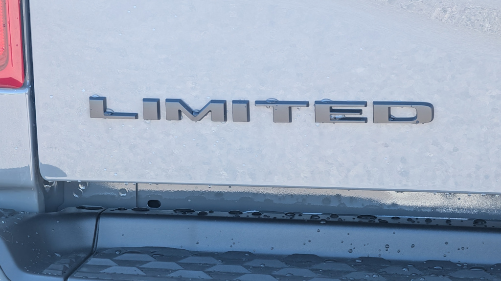 Thumbnail: 2026 RAM 3500 - 26