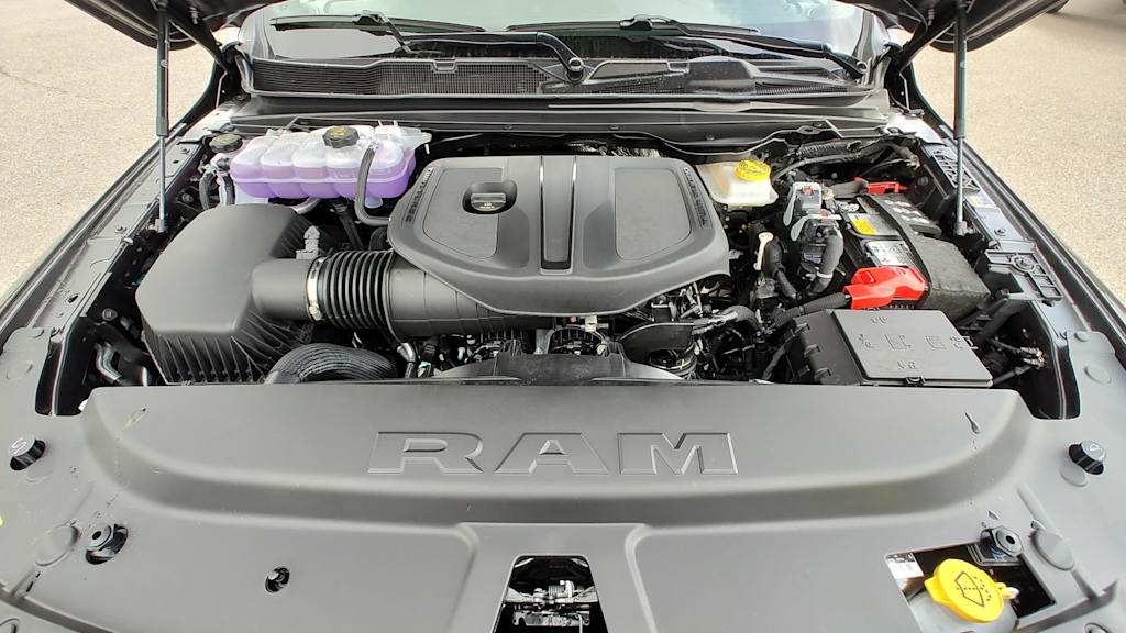 Thumbnail: 2026 RAM 1500 - 9