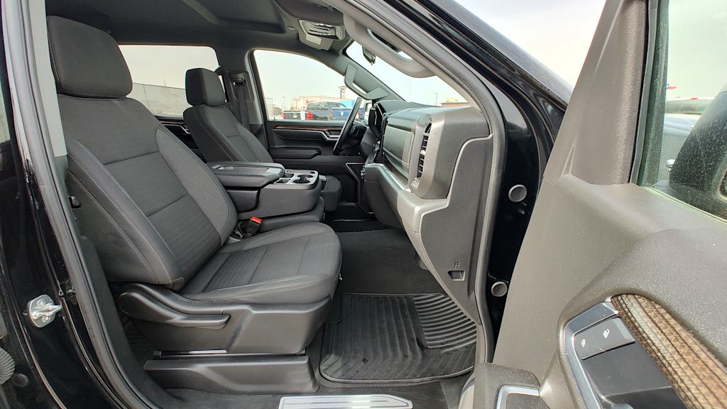 Thumbnail: 2025 Chevrolet Silverado 1500 - 22