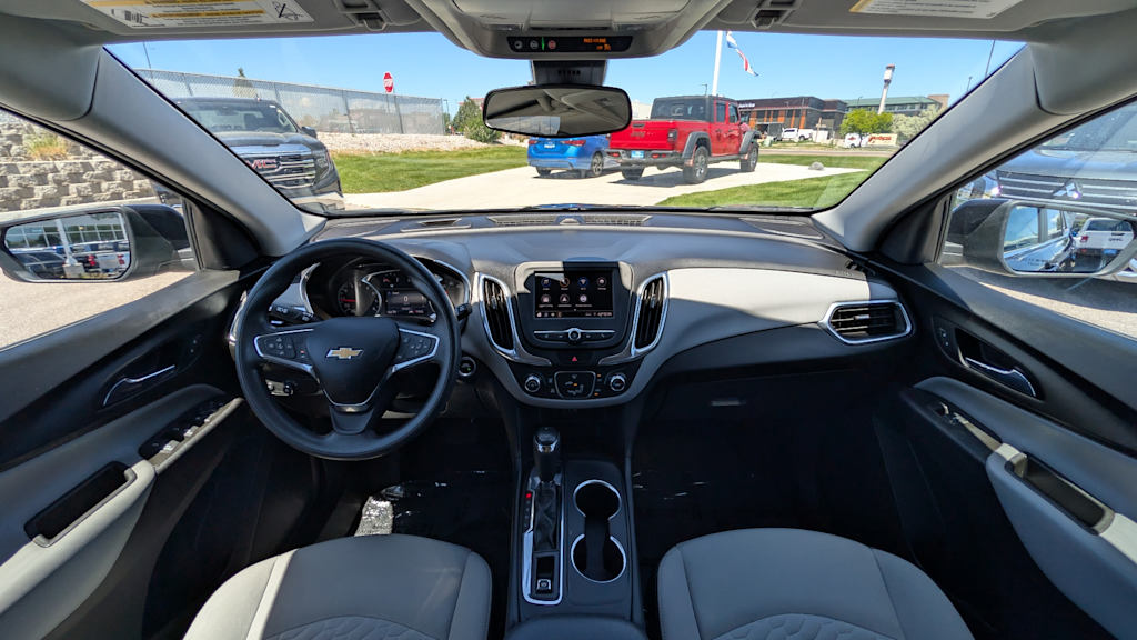 Thumbnail: 2021 Chevrolet Equinox - 10