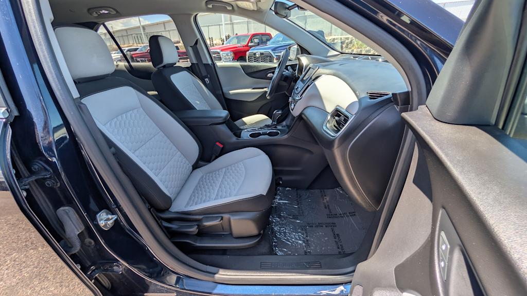 Thumbnail: 2021 Chevrolet Equinox - 12