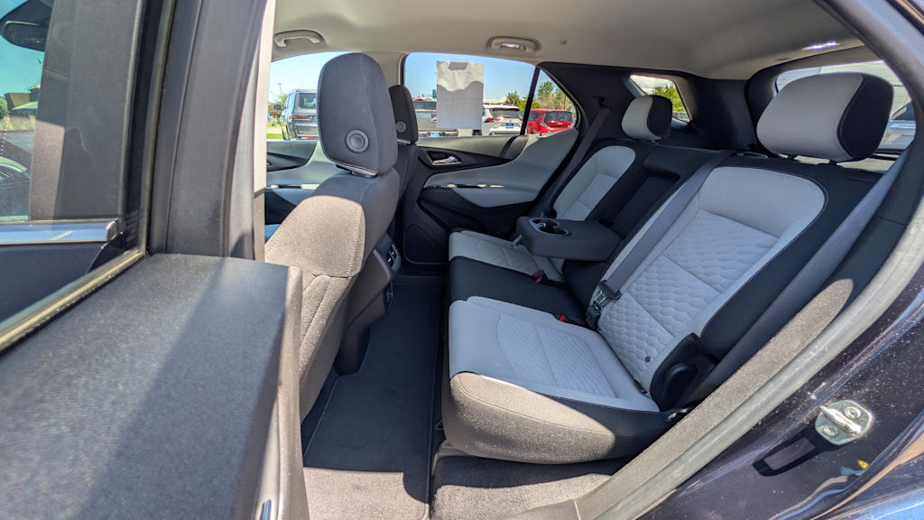 Thumbnail: 2021 Chevrolet Equinox - 21